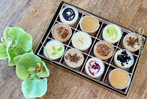 Build-My-Favorite Cheesecake Minis Gift Box