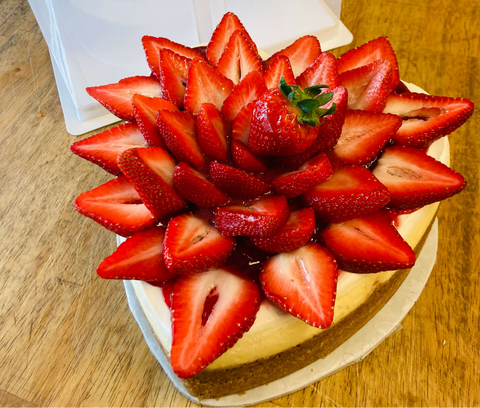 Blooming Strawberries Cheesecake For Your Love